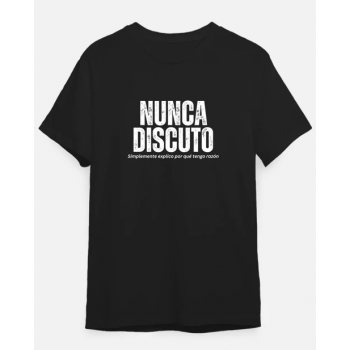 Camiseta Negra Personalizada "Yo no discuto, Simplemente...